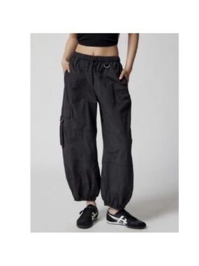 Urban Outfitters Jana Balloon Cargo Pants Black Size Small